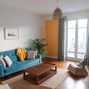 Spacieux Avec Balcon Et Parking Apartment Brest