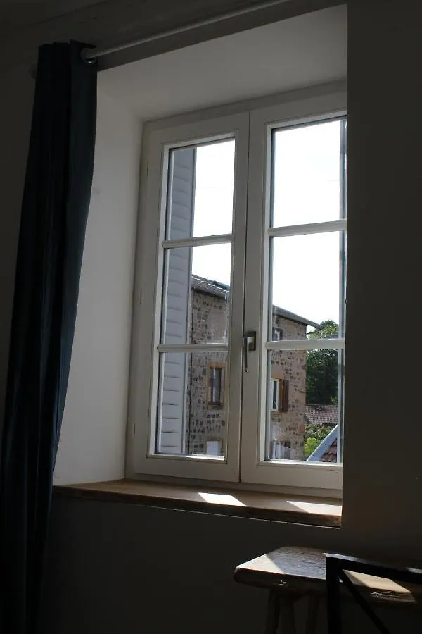 Nocleg ze śniadaniem Bed and Breakfast Au Bol D'Air Saint-Appolinaire  Francja